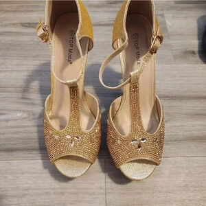 Gold Rhinestone Heels‎ by Top Moda Size 9